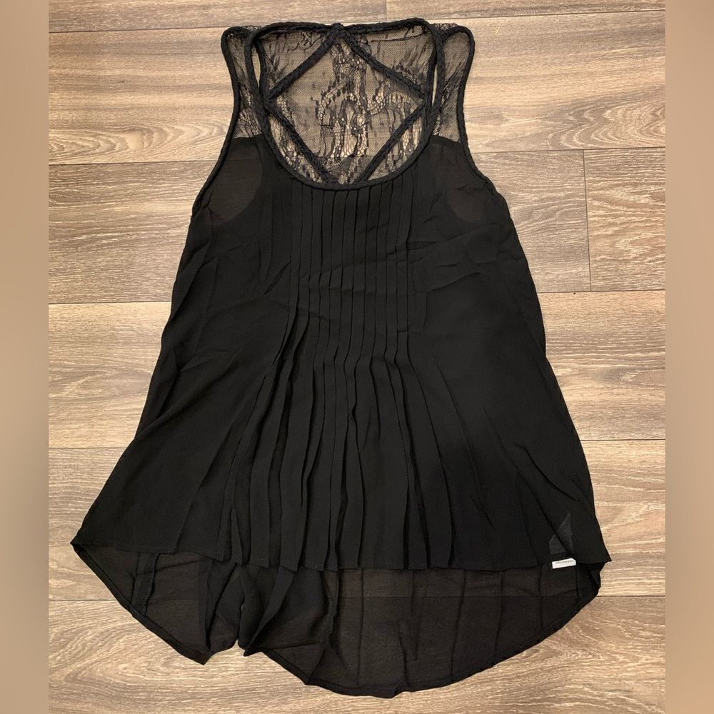 Doe + Rae Anthropologie NWT tank style top.  Size: S.